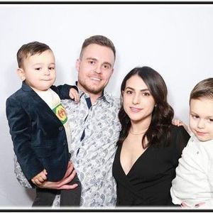 Meet your Posher, Cassandra